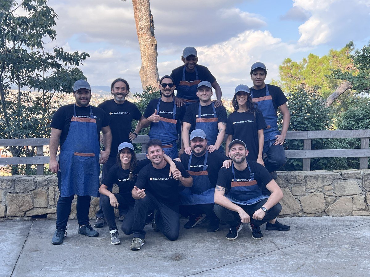 Equipo de catering asado argentino Asados Events Barcelona